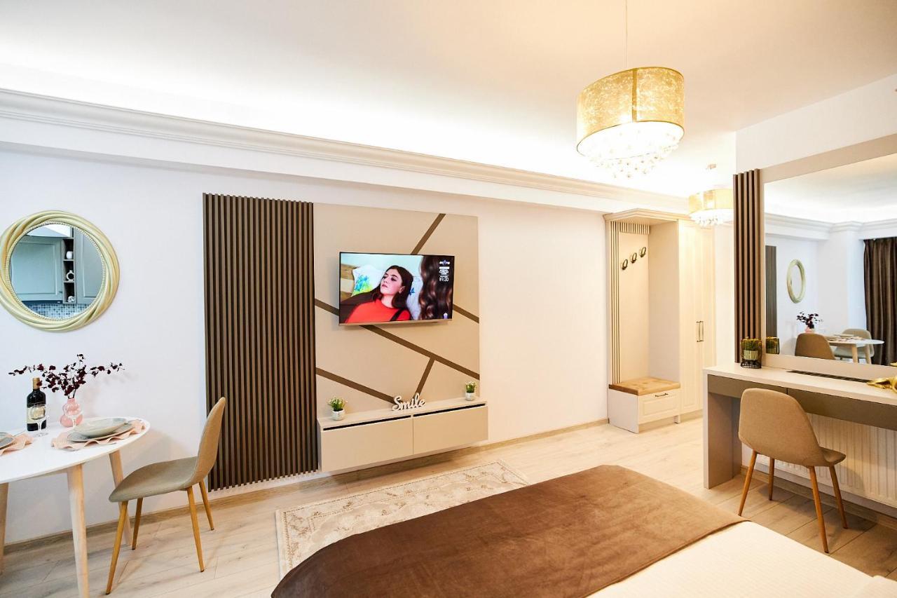 Uptown Apartments Iasi Exterior foto